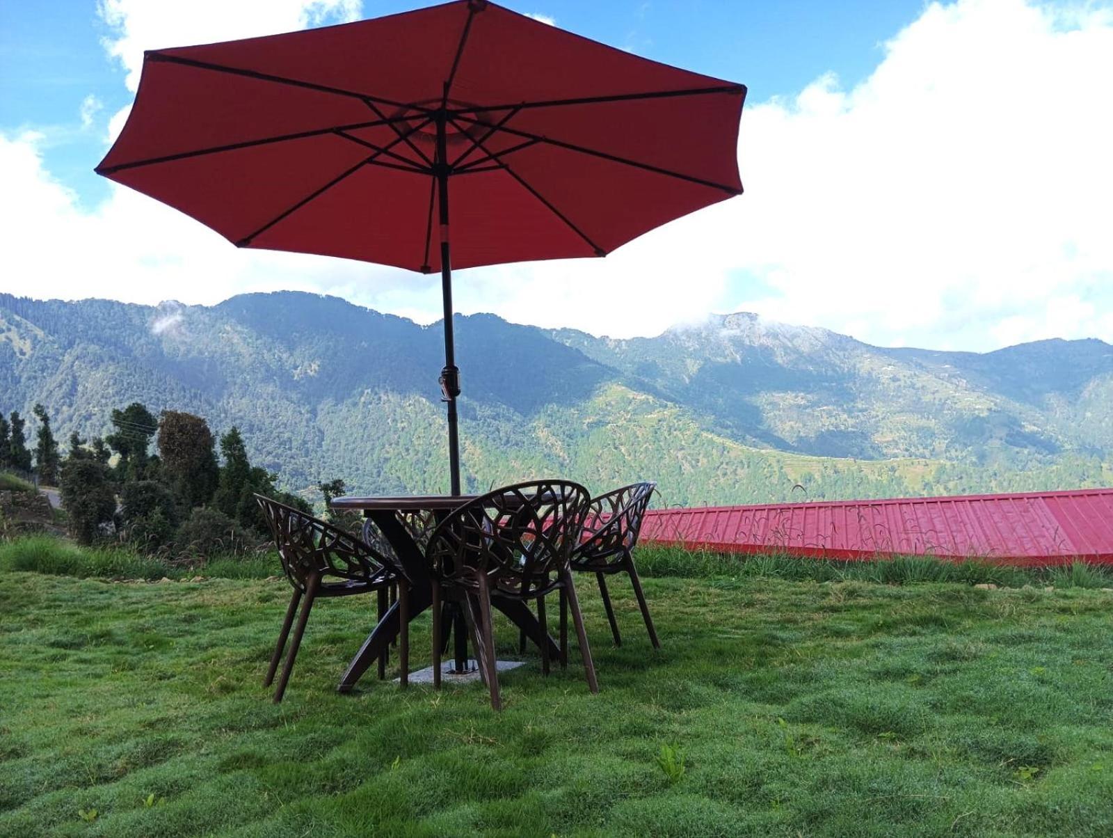 The Vintage Hill Village - Himalayan Boutique Resort Kanatal Exterior foto