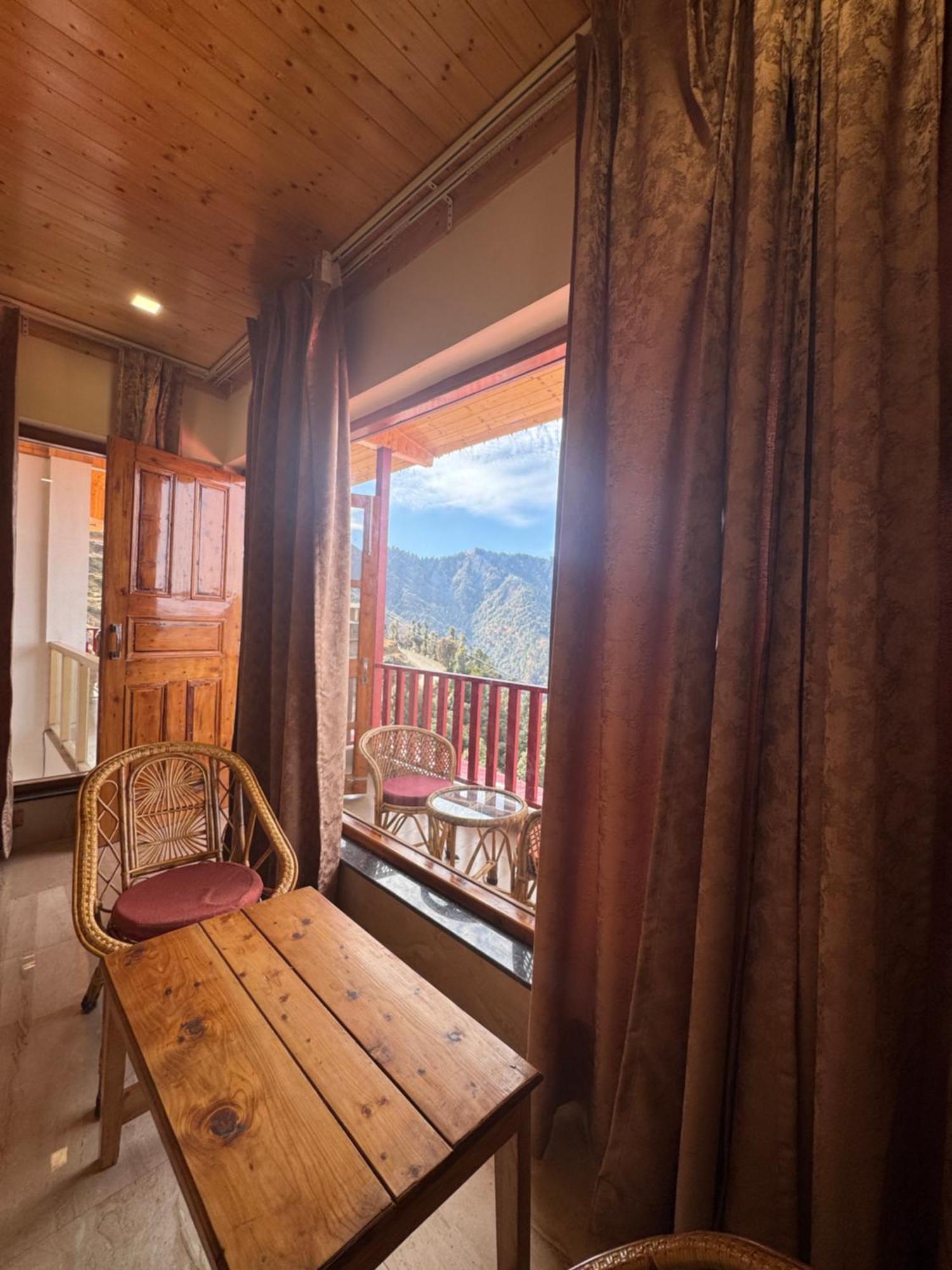 The Vintage Hill Village - Himalayan Boutique Resort Kanatal Exterior foto
